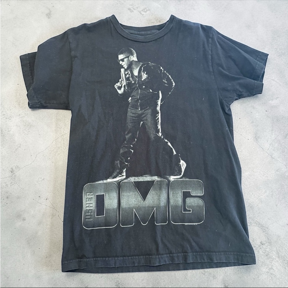 Usher “OMG” Graphic T-Shirt